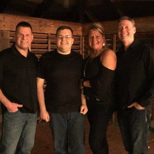 The H2O Band (Live Music) @ Laurello Vineyards 6/1