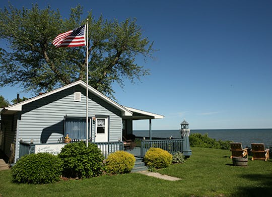 Lucille S Lakefront Cottages Ashtabula County Visitors Bureau